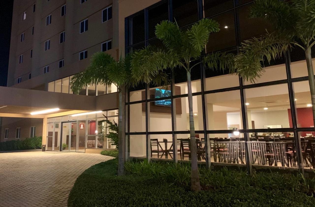 Lummina Mogi Hotel Exterior photo